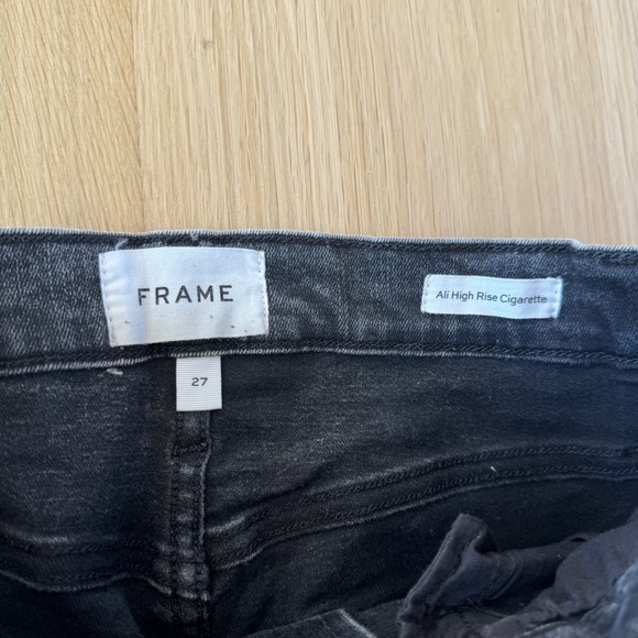 Frame Ali High Rise Cigarette Jeans - Picture 3 of 4
